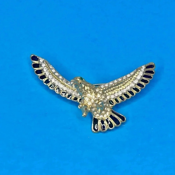 Vintage Rhinestone and Enamel Flying Eagle  Brooch - Picture 1 of 5